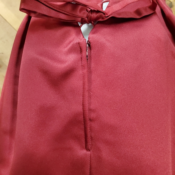 Da Vinci Red Satin Lace-Up Dress with Pockets - Picture 7 of 15